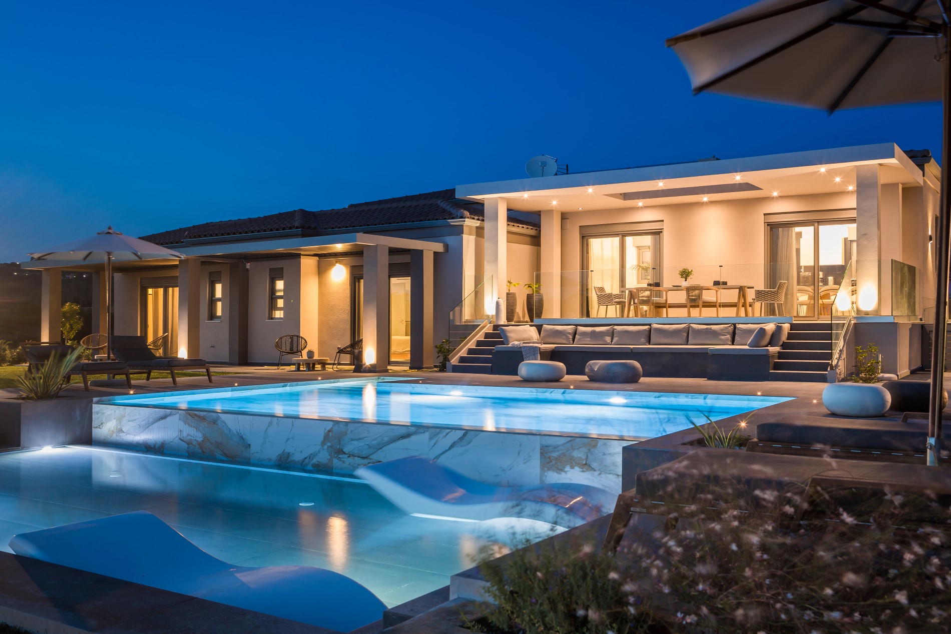 Avgi Luxury Villa - Private pool Svoronata